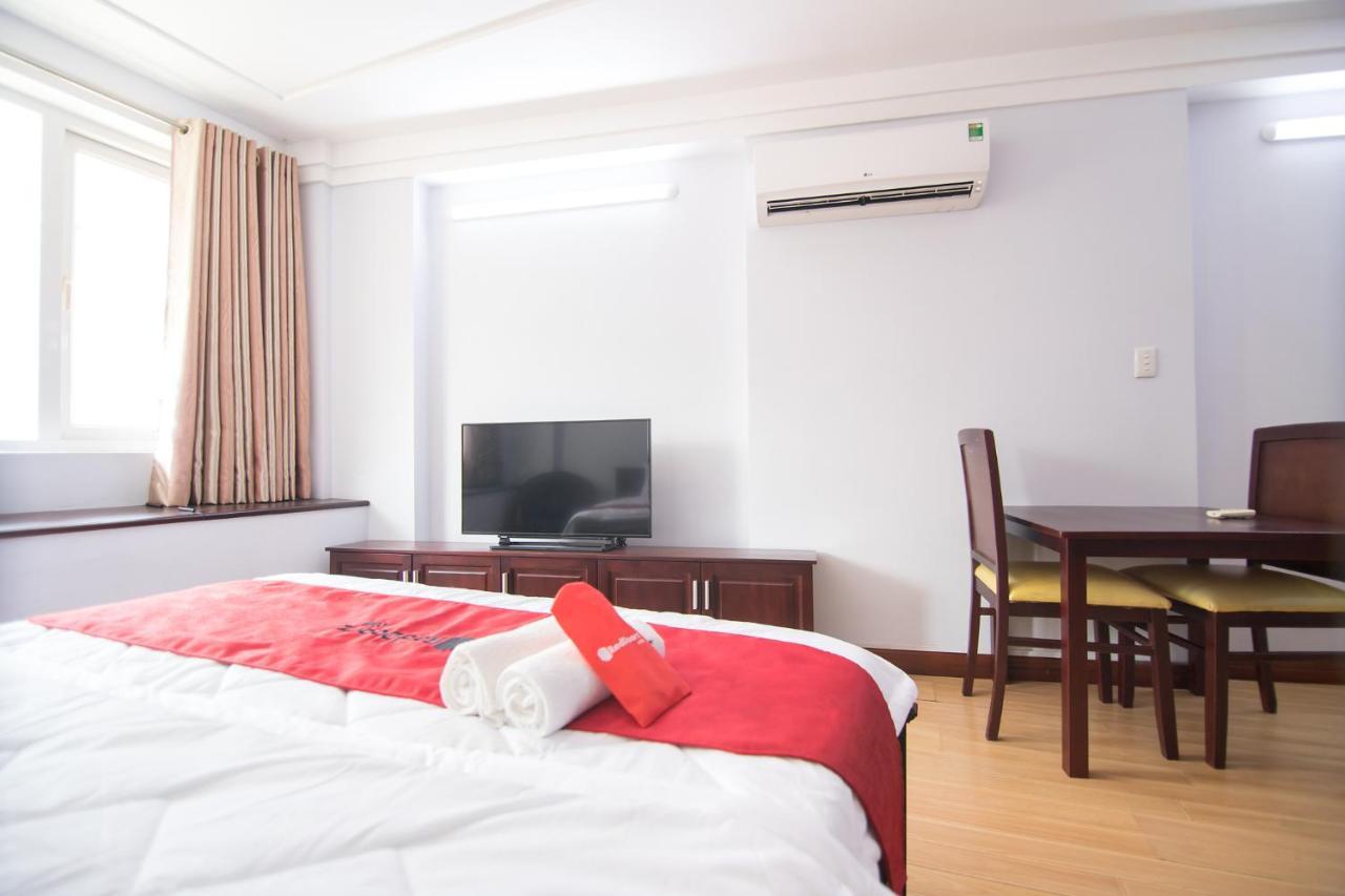 Reddoorz Near Hoa Lu Stadium Ho Chi Minh City Exterior photo
